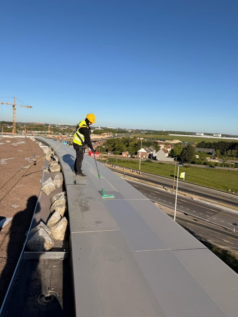 Nettoyage sur un chantier de construction en cours